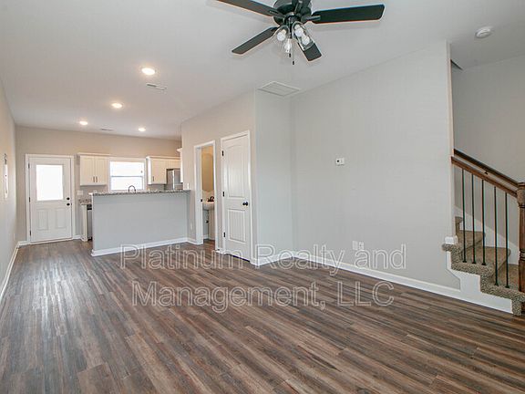 2nd image of 1115 Hillwood Dr #B5