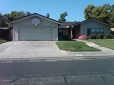 1st image of 971 Goldenoak Way