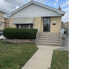 275 Oglesby Ave, Calumet City, IL 60409