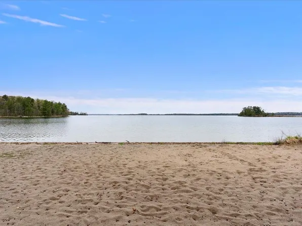 36003 Schaller Ln, Pequot Lakes, MN 56472