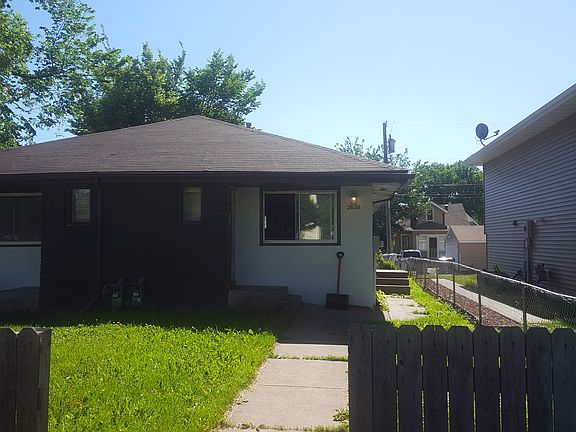 2nd image of 2650 Oliver Ave N