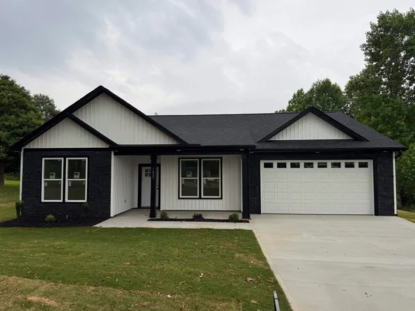 1623 Fairfield Rd, Chesnee, SC 29323