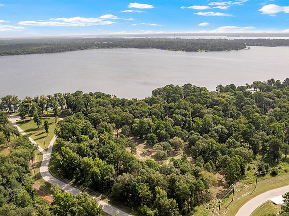 3rd image of 3168 Shadow Pine Dr