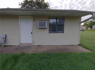 1207 NW 2nd St APT A, Bentonville, AR 72712