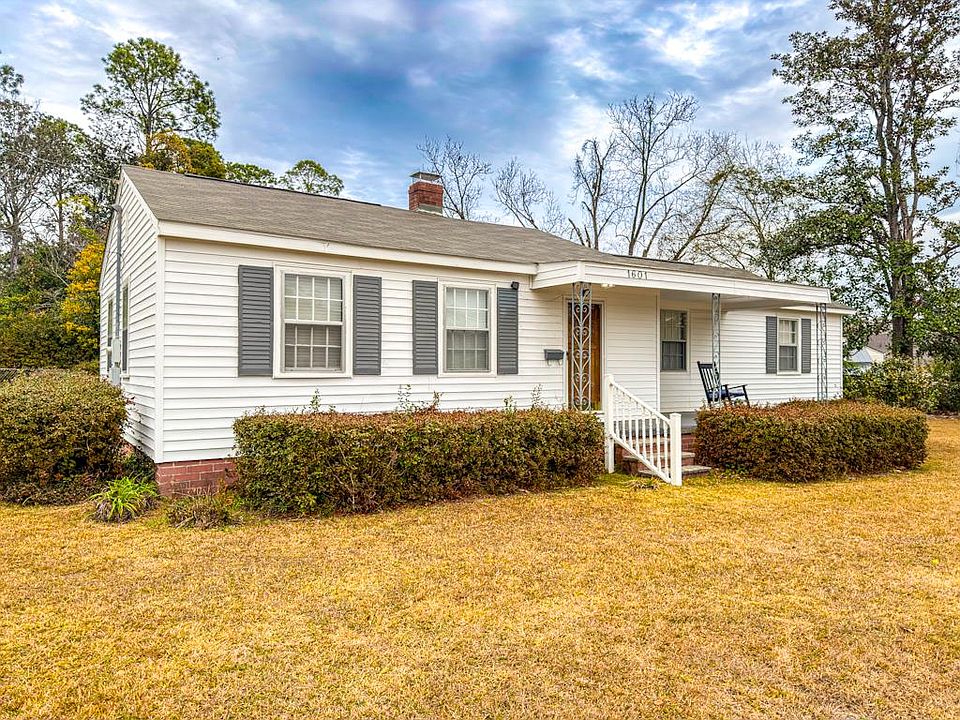 1st image of 1601 Beauford Pl