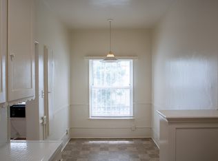 145 S Reeves Dr APT 104, Beverly Hills, CA 90212