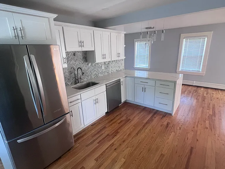 16 Samoset Ave #2 — Photo 4