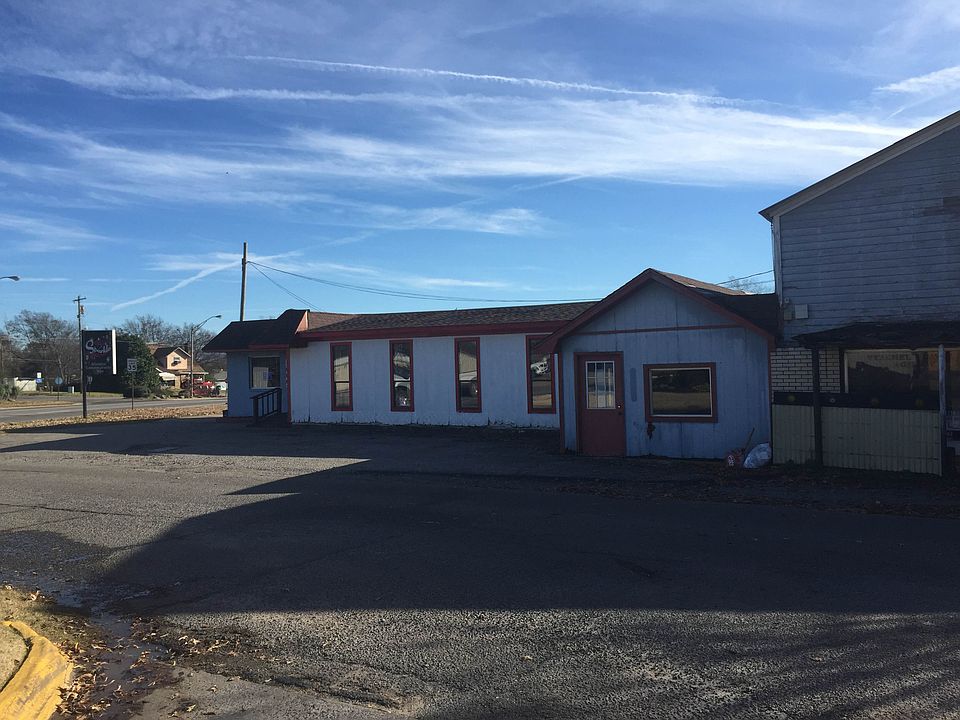 1st image of 1301 N. Broadway