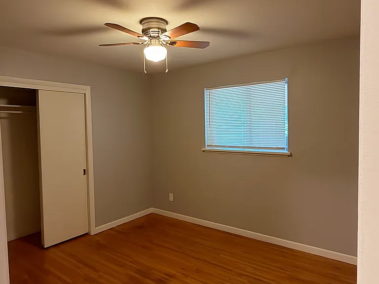 37 Southmont Dr — Photo 12