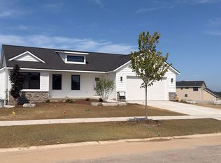 11767 Everett Ave, Allendale, MI 49401