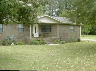 16652 Hampton Ln, Athens, AL 35611