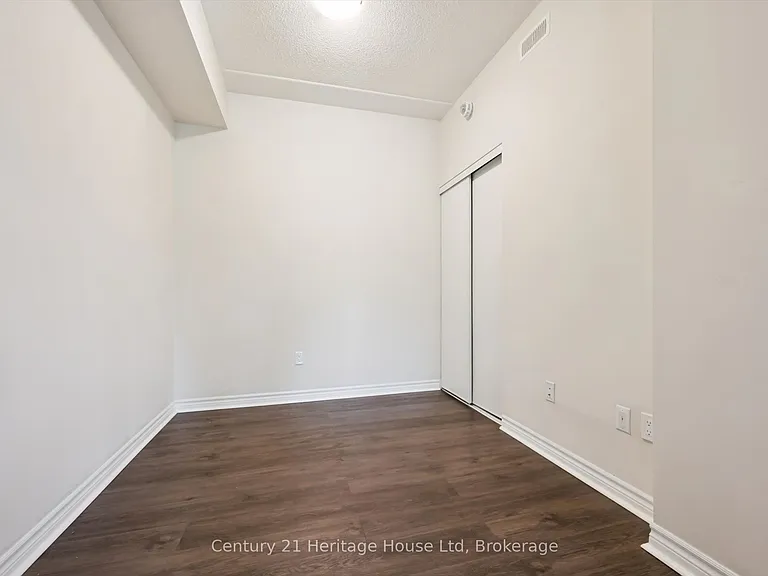 1280 Gordon St #305 — Photo 24