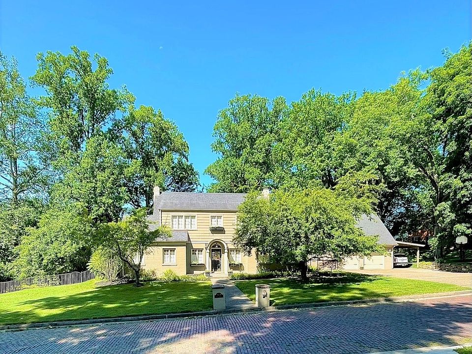1st image of 3624 Valley Dr