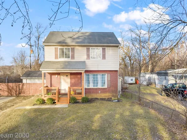 2756 Tim Ave, Brighton, MI 48114