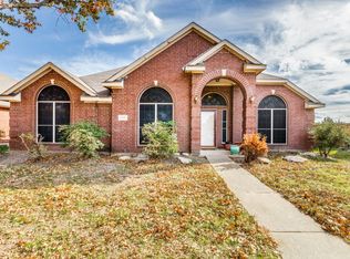 1520 Cade Ct, Mesquite, TX 75149