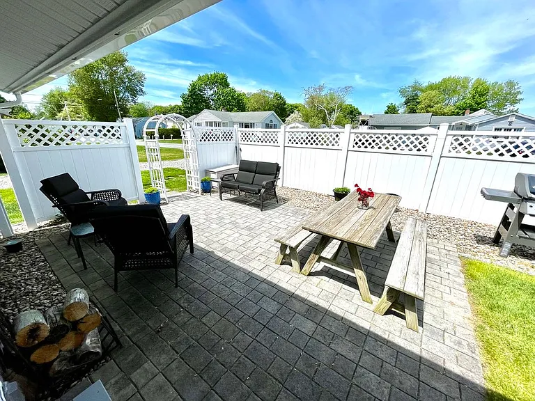 31 River Ave — Photo 5