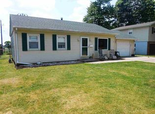 201 Nugent Pl, Lincoln, IL 62656