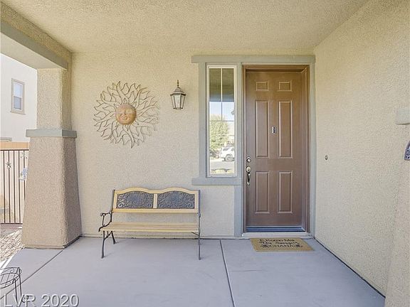 2nd image of 909 Peaceful Glen Ct