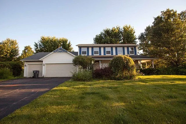12227 Sleepy Hollow Rd photo 1