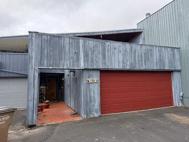 Building Photo - 720 Tramway Ln NE #6