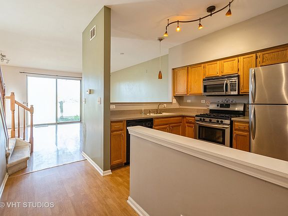 5th image of 212 Sierra Pass Dr