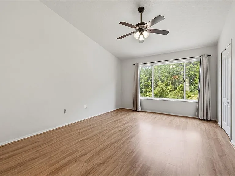 1141 Kennewick Ct — Photo 16