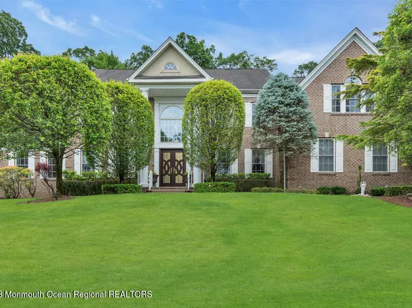 14 Livingston Court, Marlboro, NJ 07746