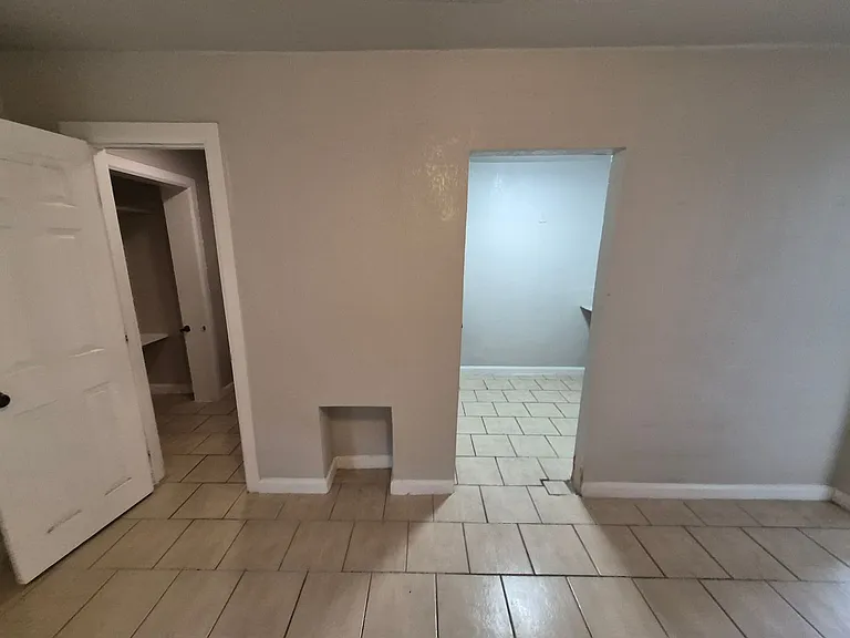 115 Caldwell St #7 — Photo 6
