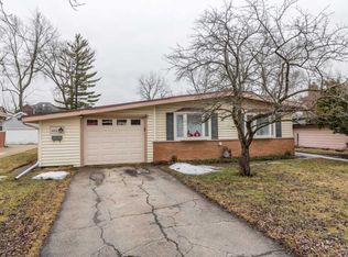 4631 Lilac Ave, Glenview, IL