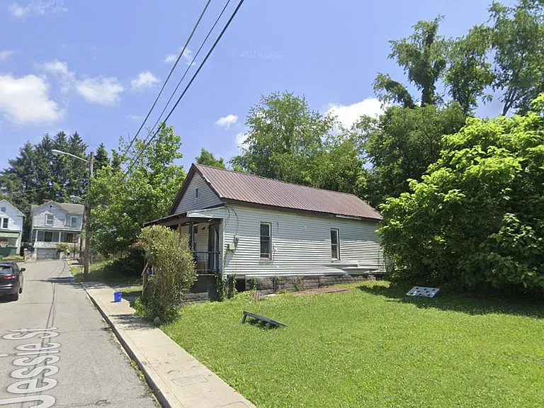 515 Jessie St — Photo 2