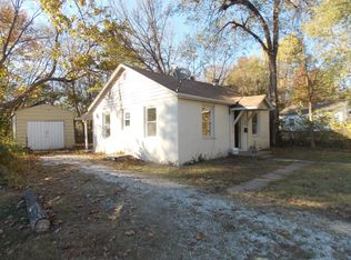 1005 Jefferson St, Columbia, MO 65203