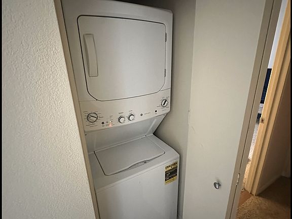 5th image of 185 Rock Harbor Ln #185