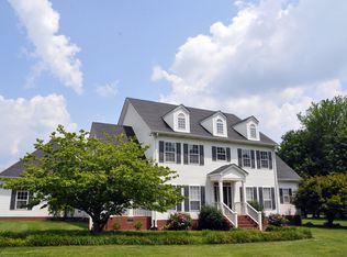 282 Lee Rd, Cottontown, TN 37048