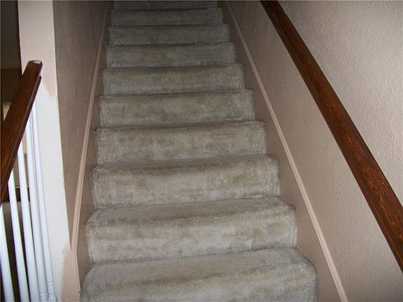 4th image of 3419 Bellville Dr