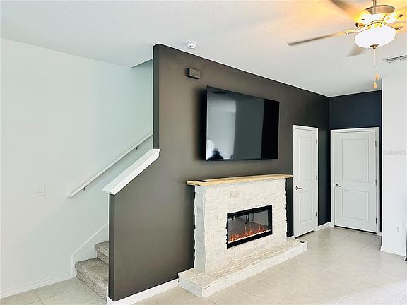 5th image of 8271 Corner Pine Way