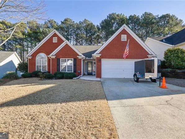 436 Suwanee East Dr, Lawrenceville, GA 30043