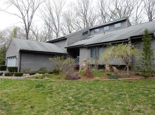 100 Hidden Pl, Cheshire, CT 06410