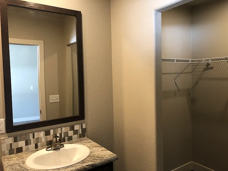 415 W Patterson Ave #5 — Photo 2