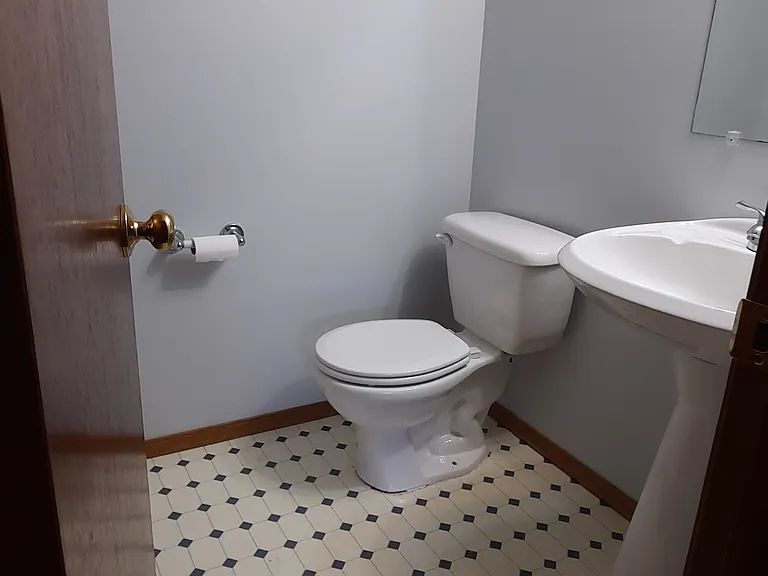 8810 E Denker Cir — Photo 11
