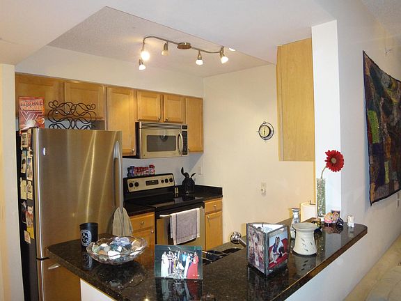 Kitchen - stainless steel appliances