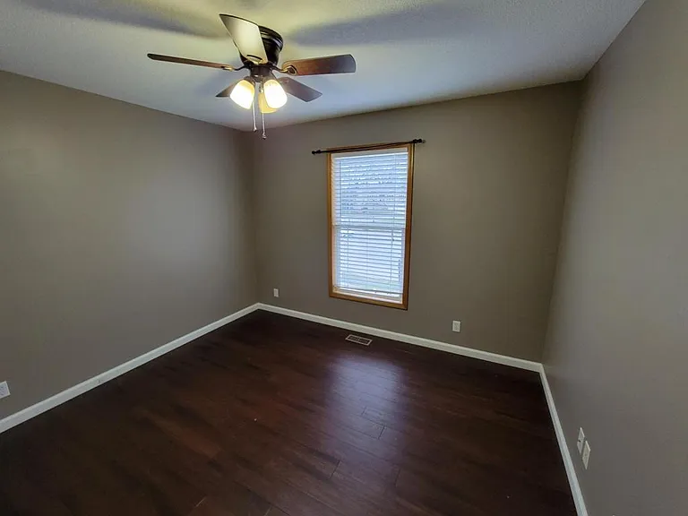 2208 Thistle Cir — Photo 10