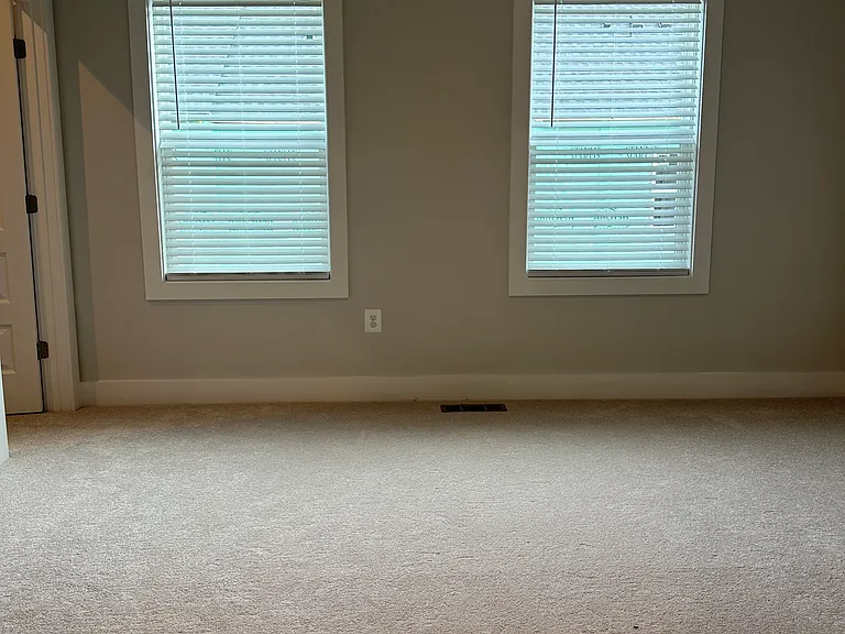 9429 Alquist St — Photo 32