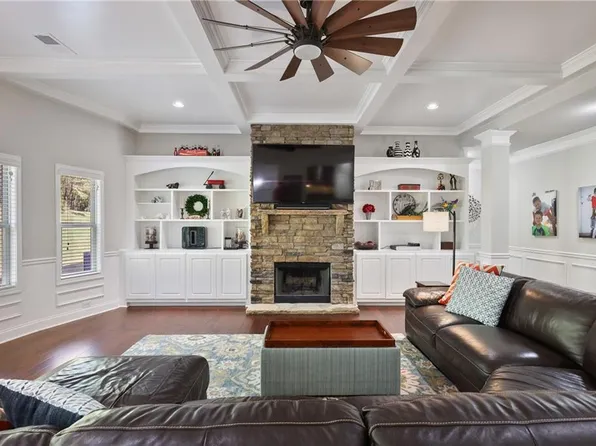 1622 Bunting Forest Ct, Marietta, GA 30064