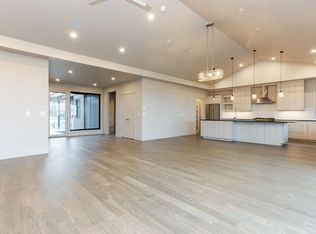 19203 Gateway Loop, Bend, OR 97702