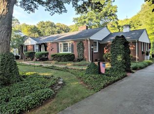 2995 Middlebrook Dr, Clemmons, NC 27012
