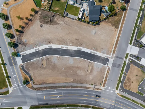 205 N Creative Way, Post Falls, ID 83854