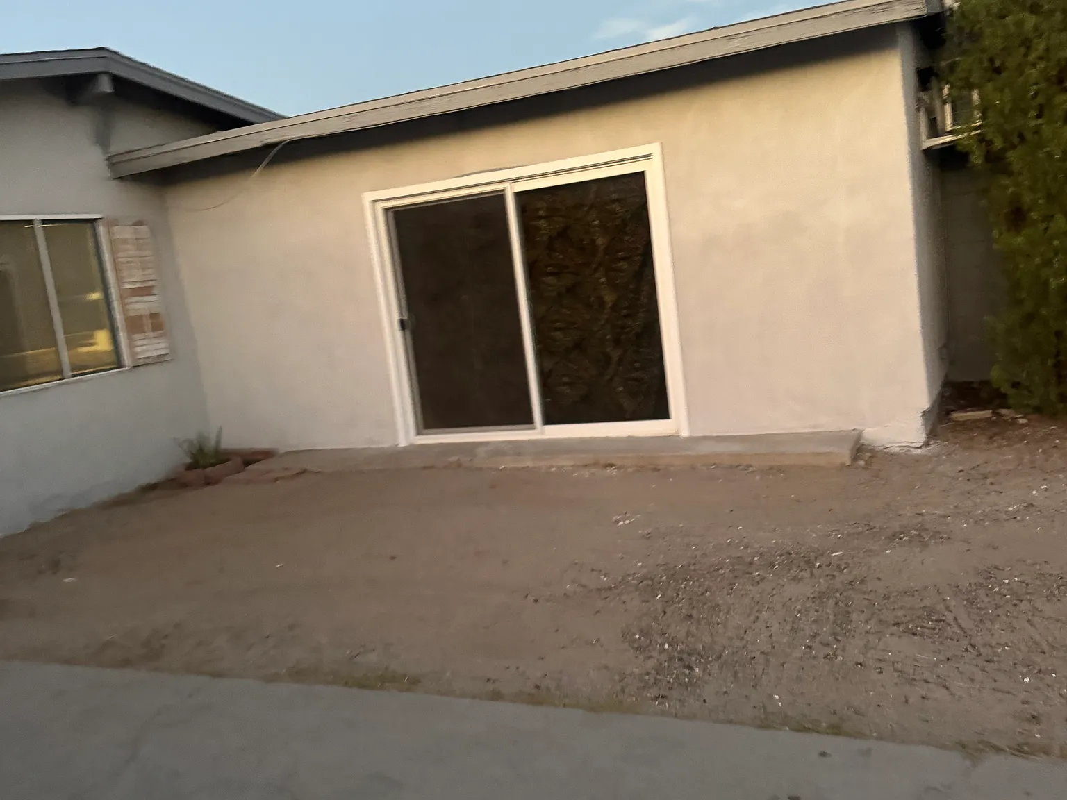 5 bed, 3000 sqft, $2,799 — Photo 1