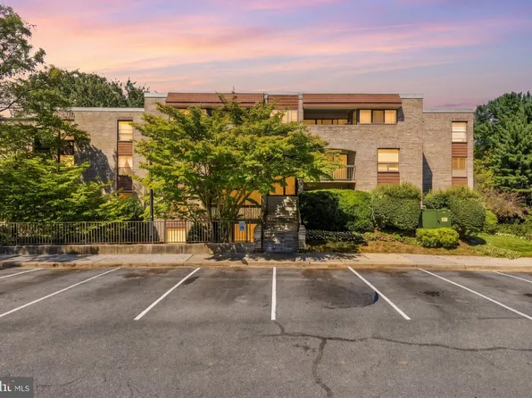 411 Christopher Ave #75, Gaithersburg, MD 20879