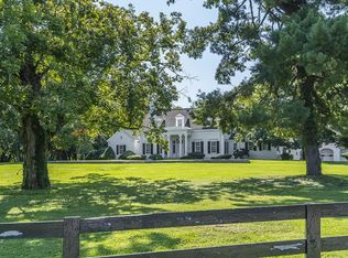 1710 Williamsburg Rd, Lexington, KY 40504