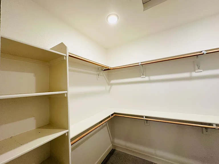 4105 SE 69th Ave — Photo 39